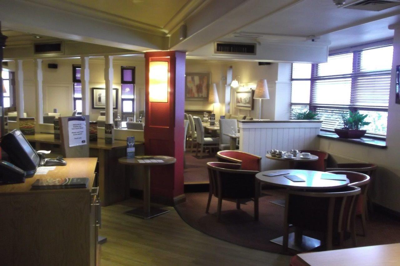 Premier Inn Premier Inn York South West Buitenkant foto